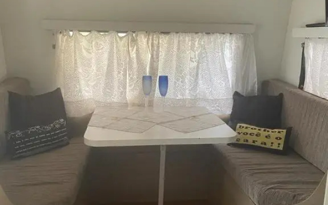 Trailer, Esporte e Amigos