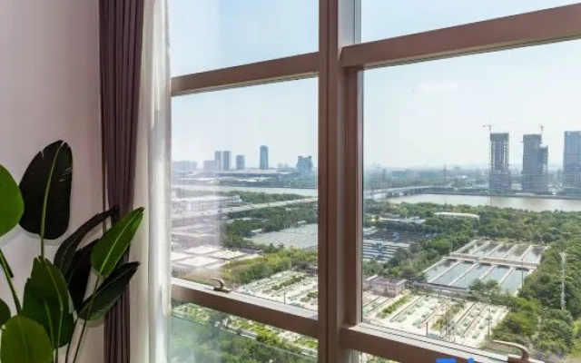 Livetour International Apartment ( Pazhou Exhibition Center Tancun Subway Station)