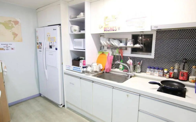 24 Guesthouse Hongdae