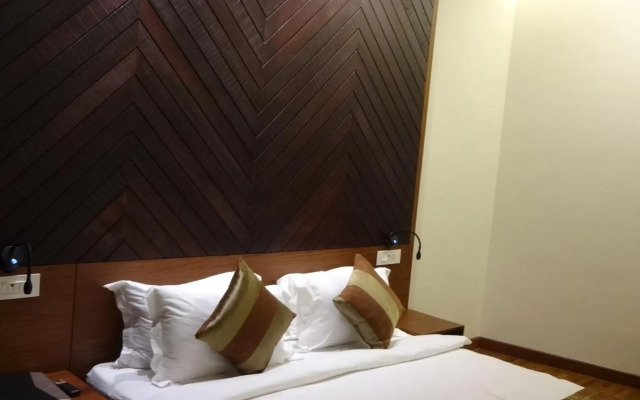 Woodies Bleisure Hotel