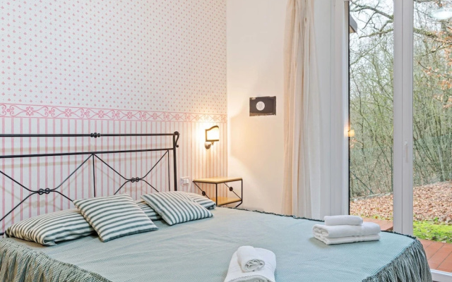 Pleasant Holiday Home in Magione With Swimming Pool