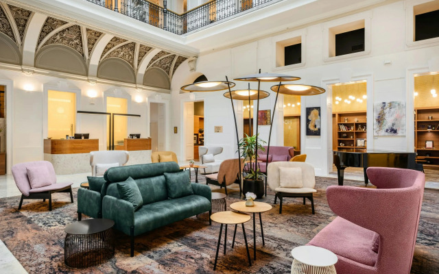 Hotel Moments Budapest