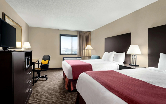 Baymont by Wyndham Sioux Falls West (67058) Sioux/ Near Airport