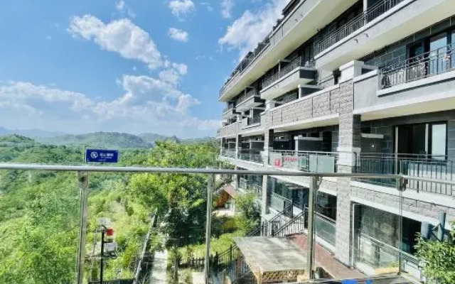 Residence with mountain villa (Beijing Gubei store)