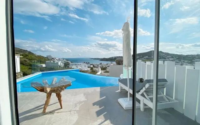 Amperian Mykonos Suites