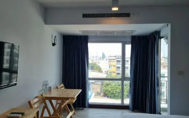 The Key Point Hotel
