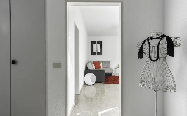 Bell Apartment
