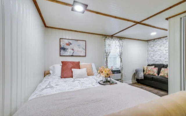 Wilmington Area Studio ~ 4 Mi to Downtown!