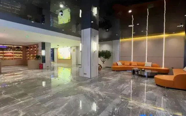 Shengxidun International Hotel (Ganzi Batang 318 National Highway)