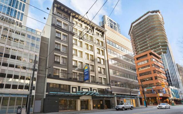 Отель Days Inn - Vancouver Downtown Канада, Ванкувер - отзывы, цены и фото номеров - забронировать отель Days Inn - Vancouver Downtown онлайн вид на фасад