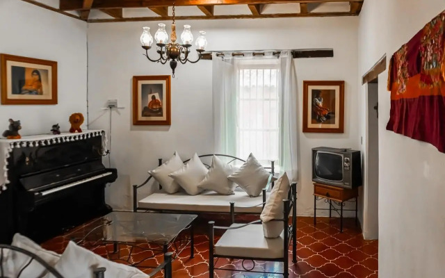 Hotel Ocho Barrios