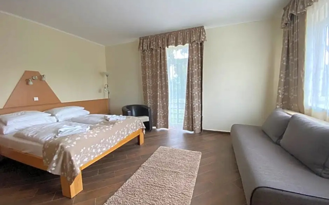 Sástó Hotel