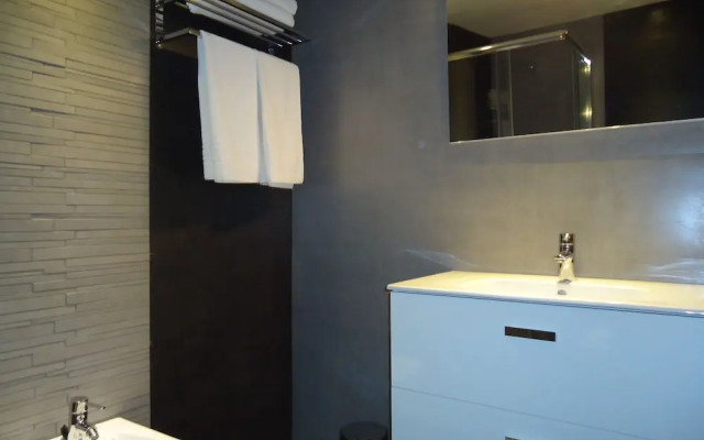 Apartamentos Turisticos Mauror