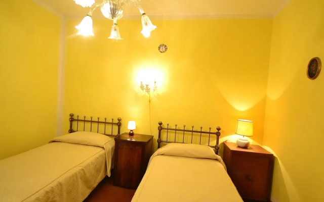Sunny Holiday Home in Marradi Between Vicchio and Bologna