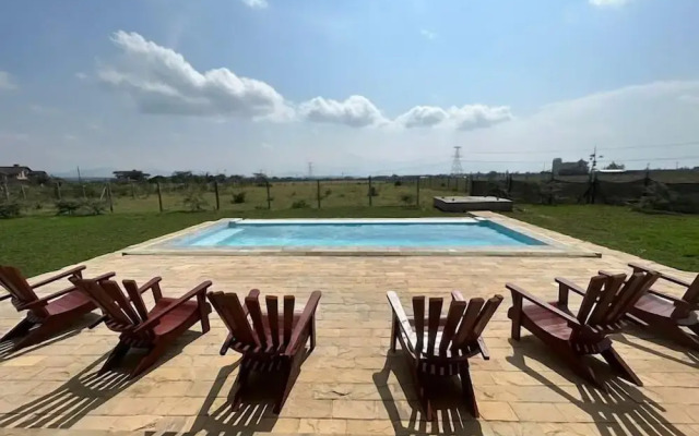 Lux Suites Leilani Annex Naivasha
