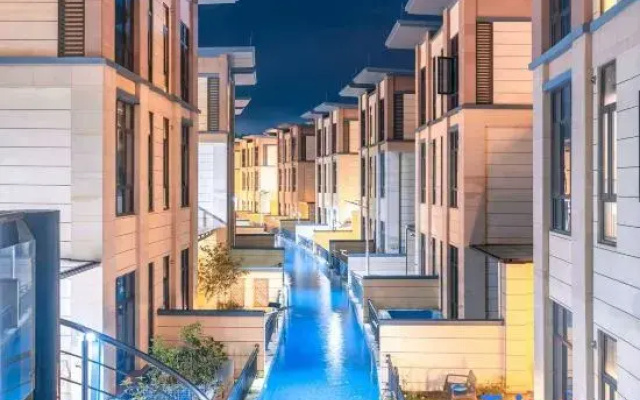 Longmen Nankunshan Baiyingju Holiday Homestay