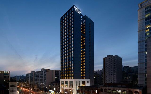 Отель Shilla Stay Seocho вид на фасад