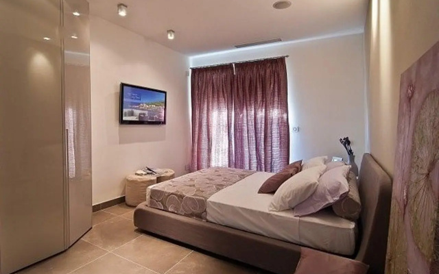 The Hillock Residences