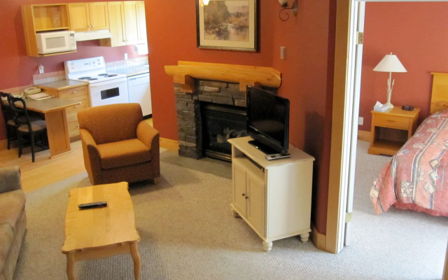 Cornerstone Lodge