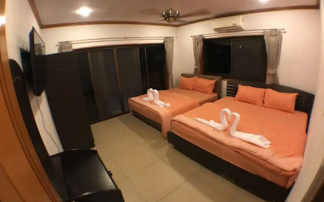 Baan TonPalm Pool Villa Huahin