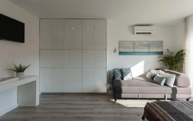 Lets Holidays Studio in Tossa