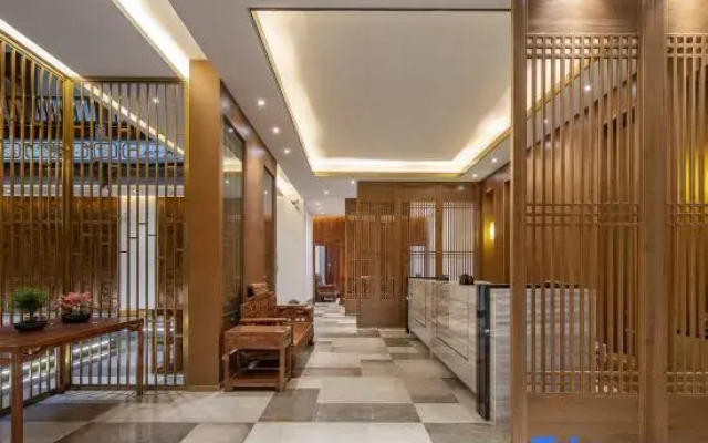 Jianshui Hospital Hotel (Zitao Street)