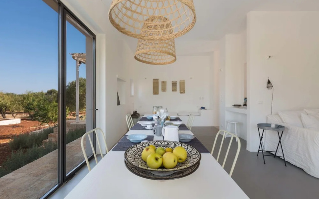 Casale con Cipresso