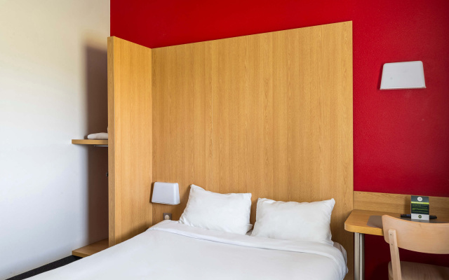 B&B HOTEL Troyes Barberey