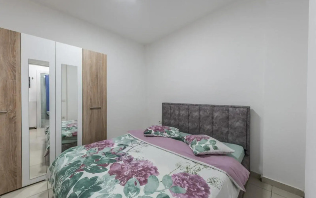 Lovely Apartment 50 m near the Sea