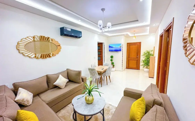 Elite Holiday Homes - Luxury & Centric Flat