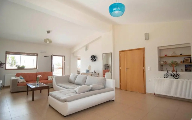Stelios Villa