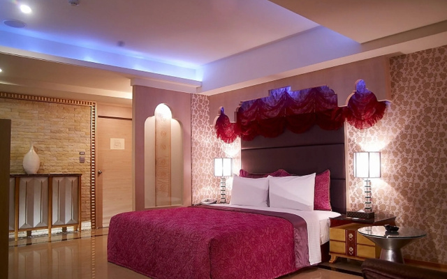 SLV Business Hotel