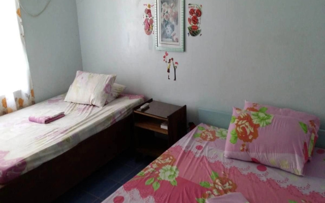 Wow Na Wow Tourist Inn