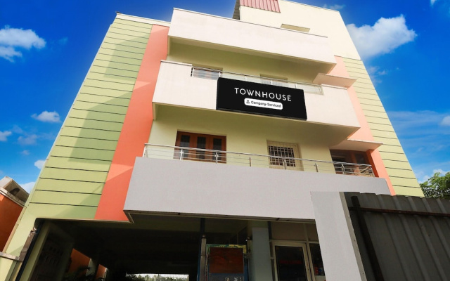 Townhouse Koyambedu Metro Station