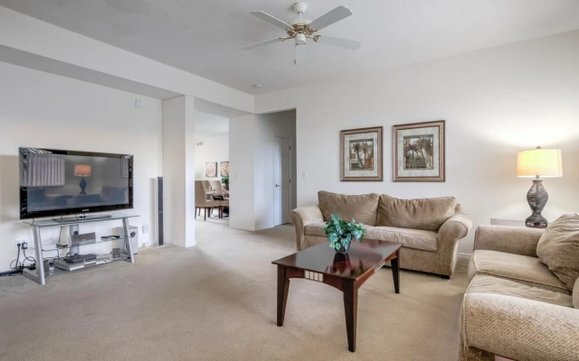Legacy Park Vacation Home