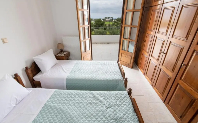 Uliveto 3bd Rustic House