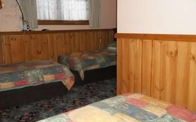 Snug as a Bug Motel