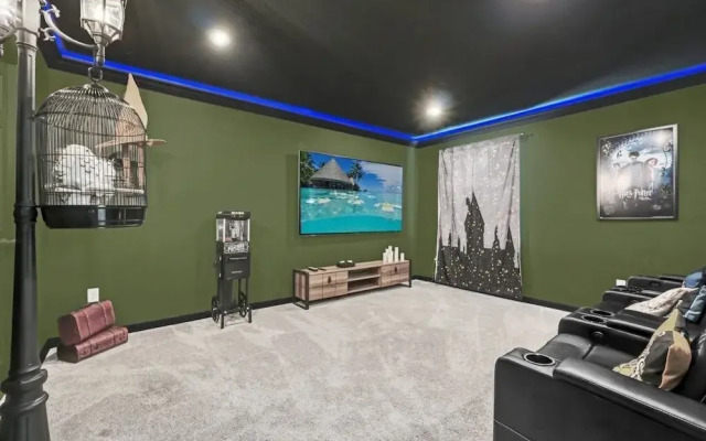 2059tropical 6 Bedroom Villa