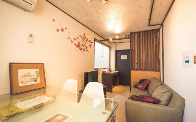 Air Hotel Iriya