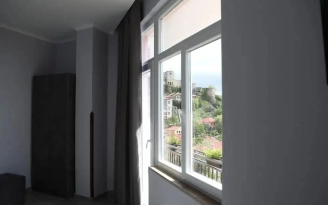 Hotel DEAL