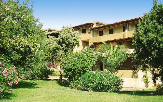 Apartment in Porto Rotondo with bar