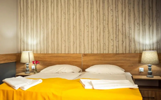 Hotel Mużakowski