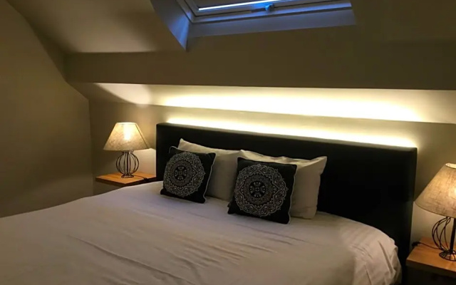 Cote Cour
