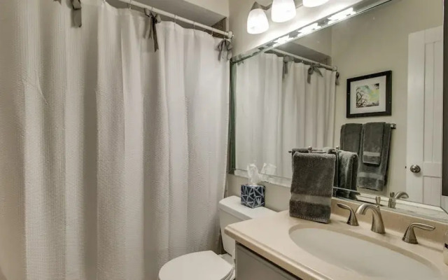Scottsdale Kierland 3 Bdrm With Sparkling Pool!