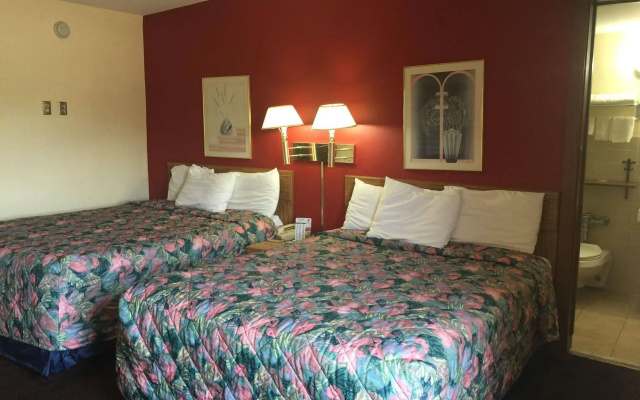 Executive Inn Owatonna Hwy 35