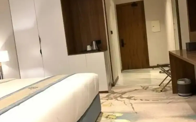 Rosa Grand Hotel Monsieh
