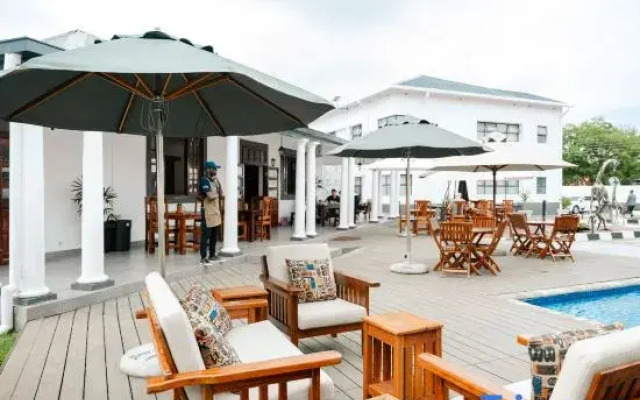 Serene Luxury Hotel