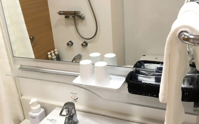 Ours Inn Hankyu