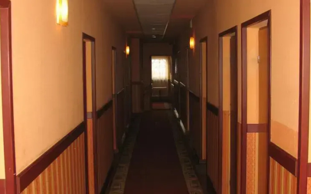 Pass Hotel