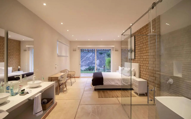 Hotel Alma